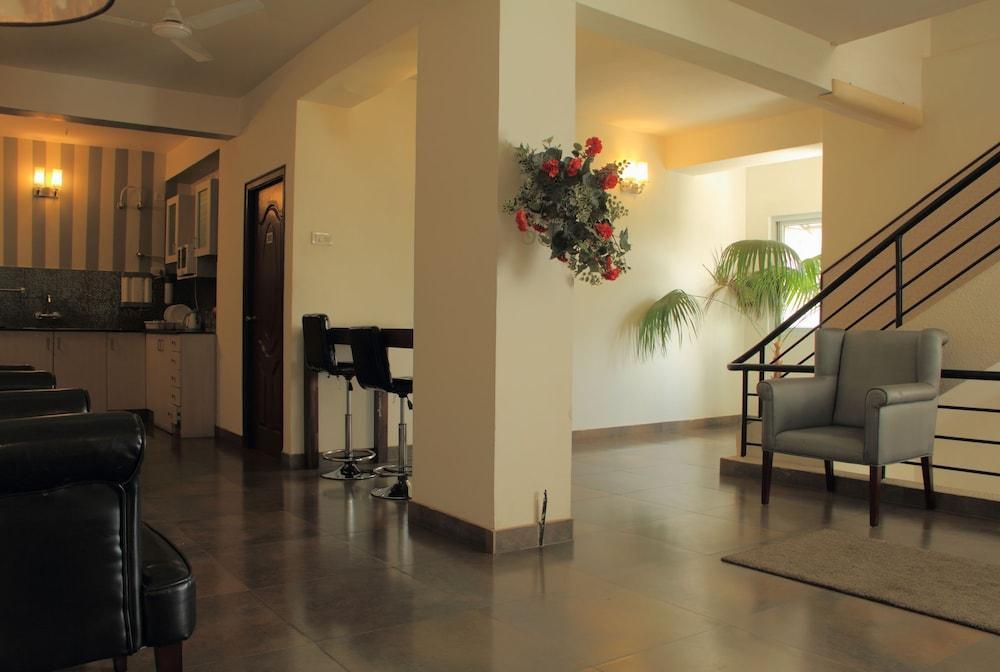 Orchid Suites - A Boutique Hotel Bangalore Off Residency Road Extérieur photo