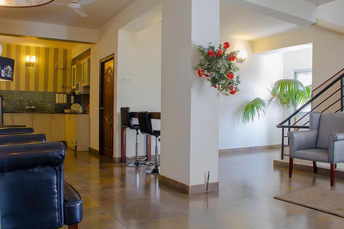 Orchid Suites - A Boutique Hotel Bangalore Off Residency Road Extérieur photo