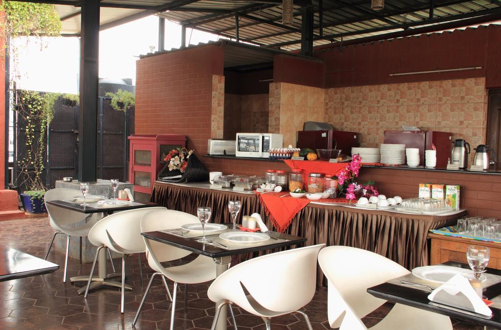 Orchid Suites - A Boutique Hotel Bangalore Off Residency Road Extérieur photo