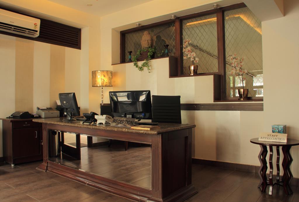 Orchid Suites - A Boutique Hotel Bangalore Off Residency Road Extérieur photo